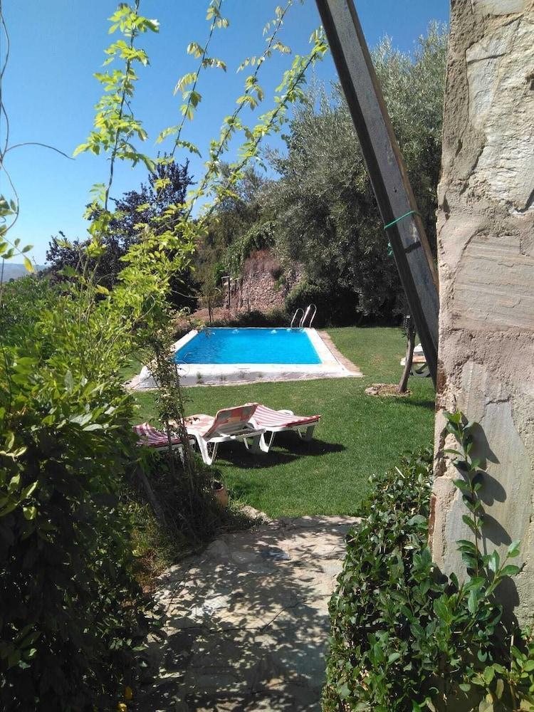Alojamiento Rural Mirador Del Avellano Alpujarra De La Sierra Dış mekan fotoğraf